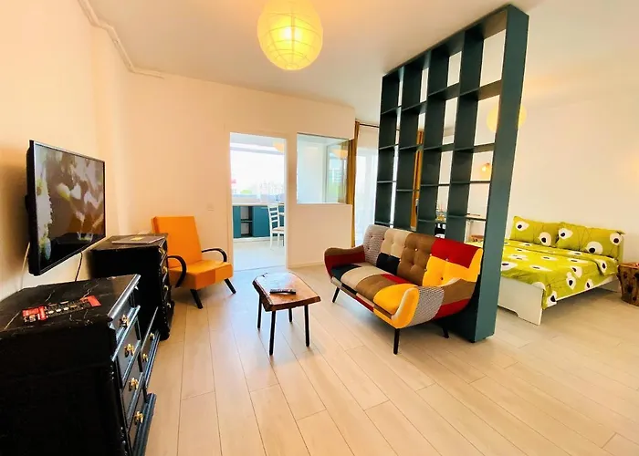 Plaza View Studio