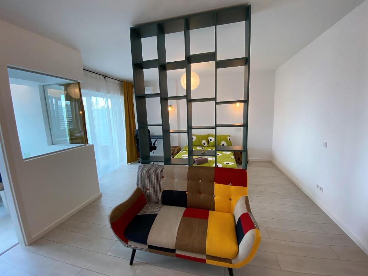 Plaza View Apartment Bucharest